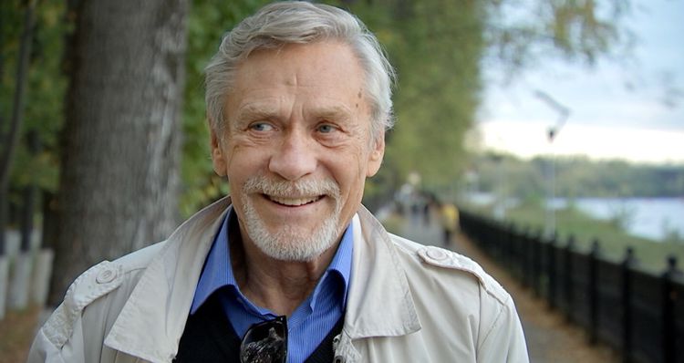 Александр Михайлов: карьера и личная жизнь актера