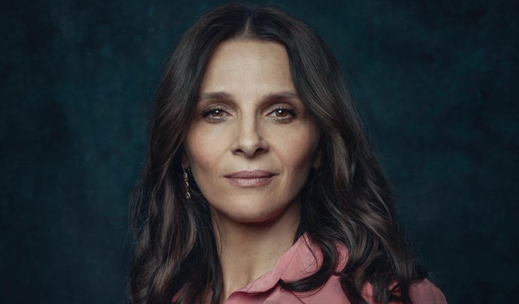 Жюльет Бинош откровенно рассказала о темной стороне своей профессии