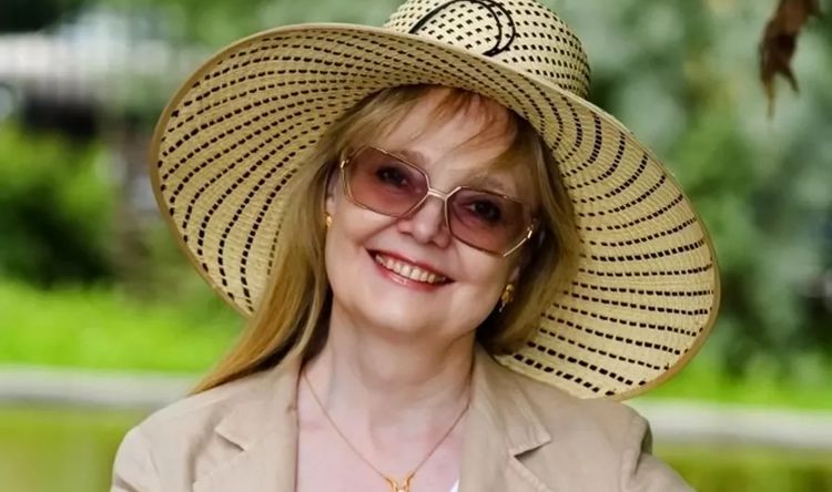 Наталия Белохвостикова: синие глаза, вдохновившие на «Вечную любовь»